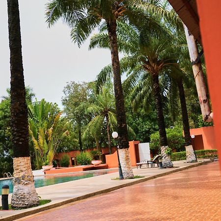 Dunia Hôtel Bissau Extérieur photo