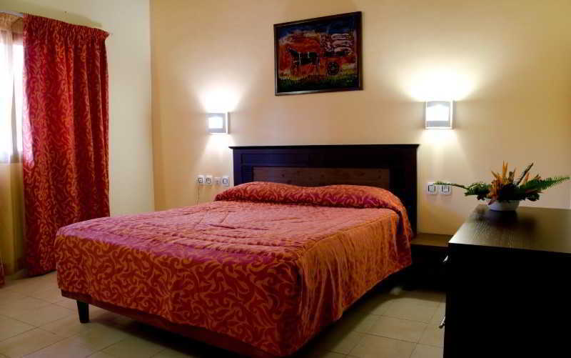 Dunia Hôtel Bissau Extérieur photo