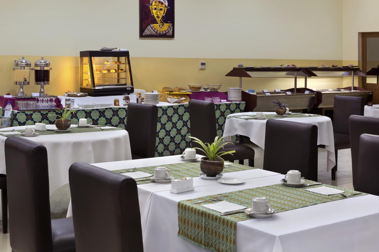Dunia Hôtel Bissau Extérieur photo