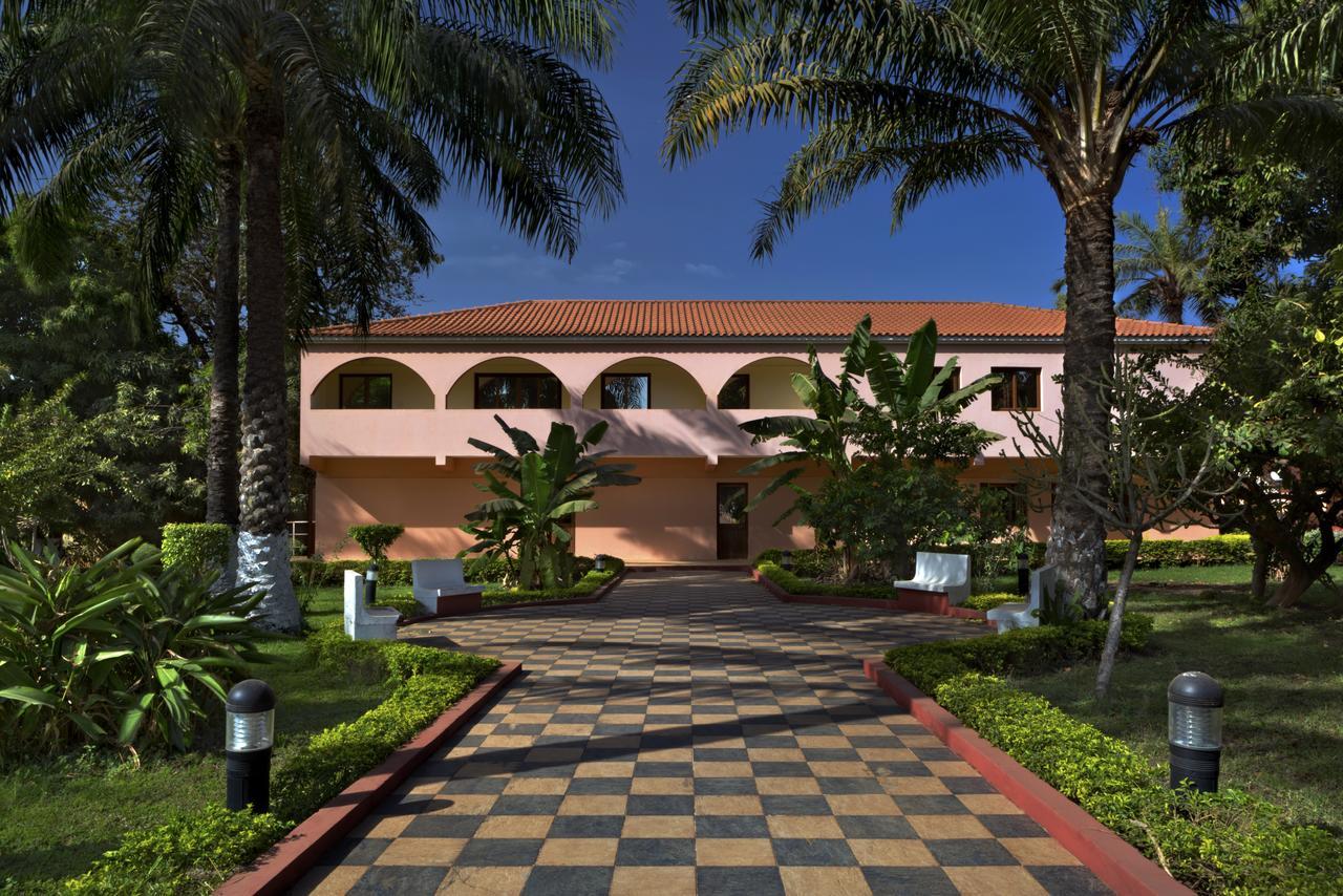 Dunia Hôtel Bissau Extérieur photo