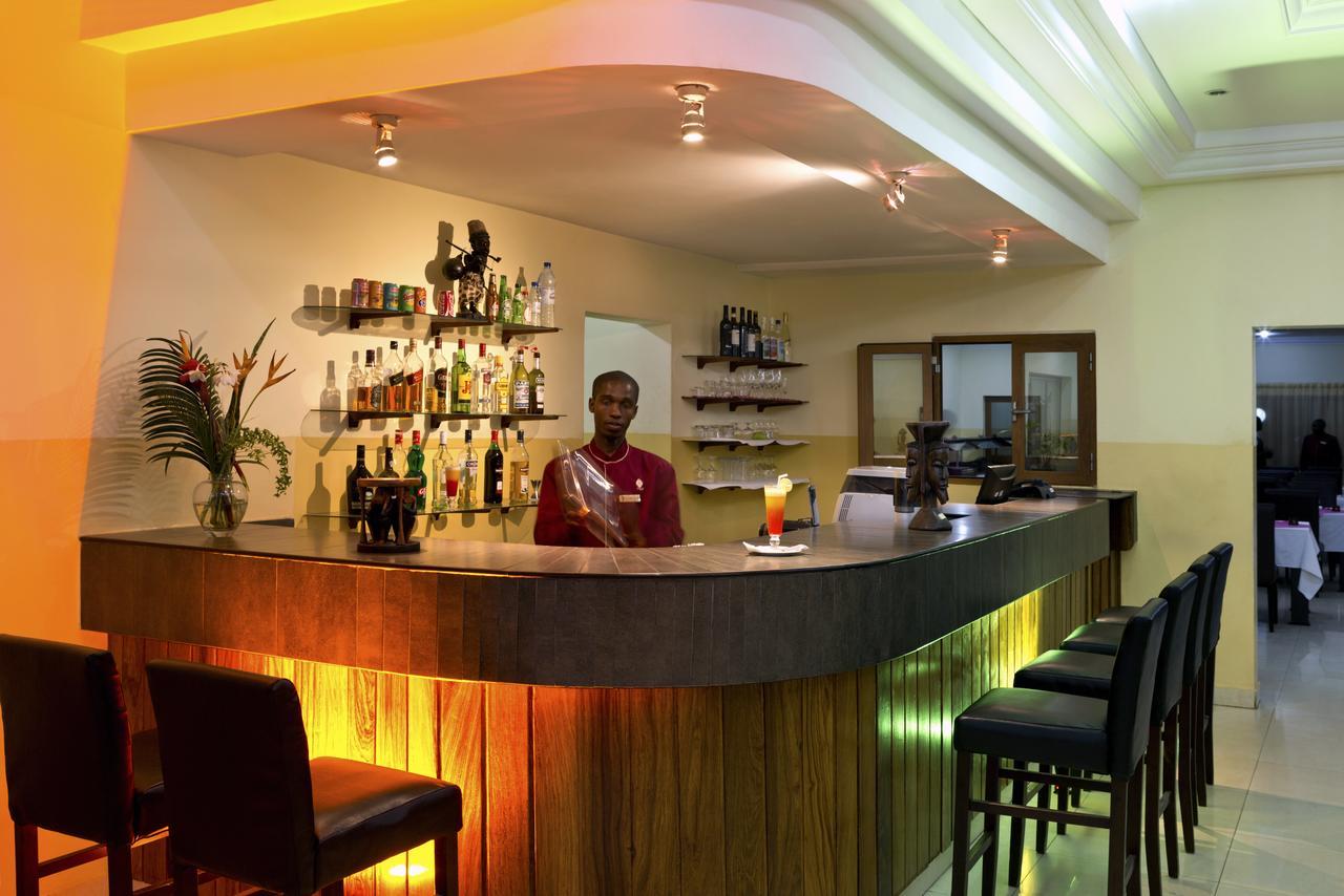 Dunia Hôtel Bissau Extérieur photo