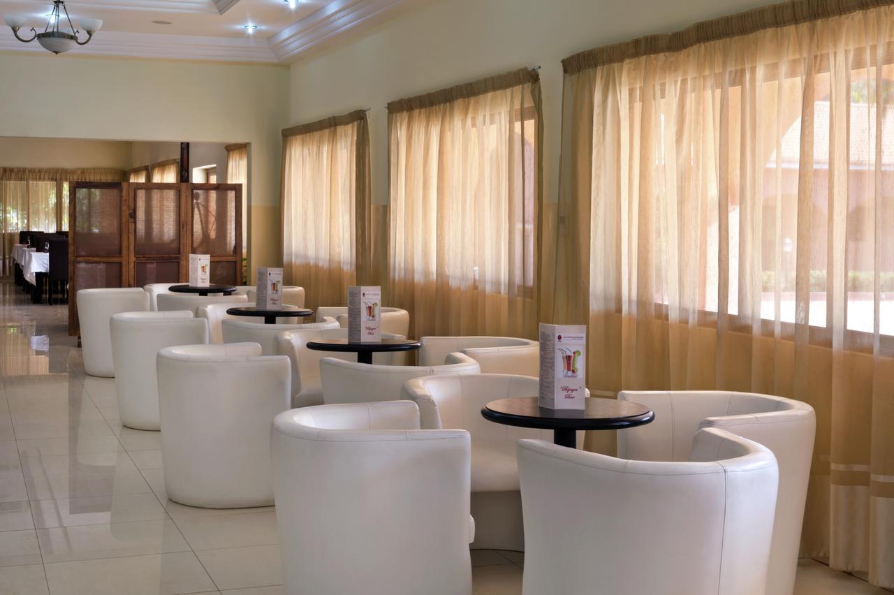 Dunia Hôtel Bissau Extérieur photo